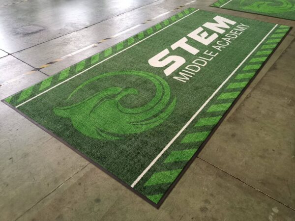 Nylon logo doormat