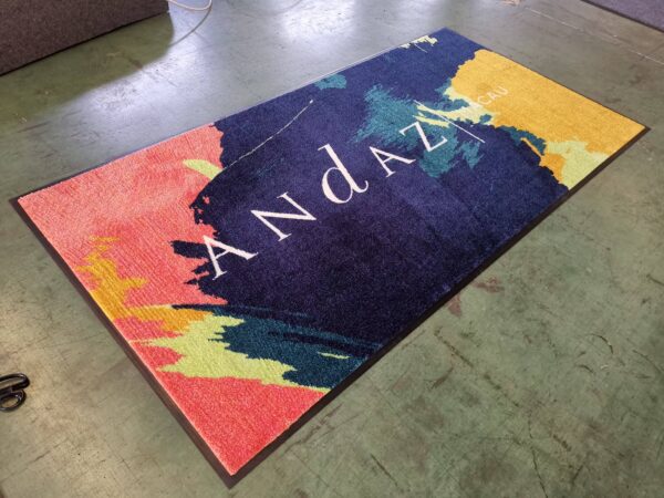 Nylon logo doormat